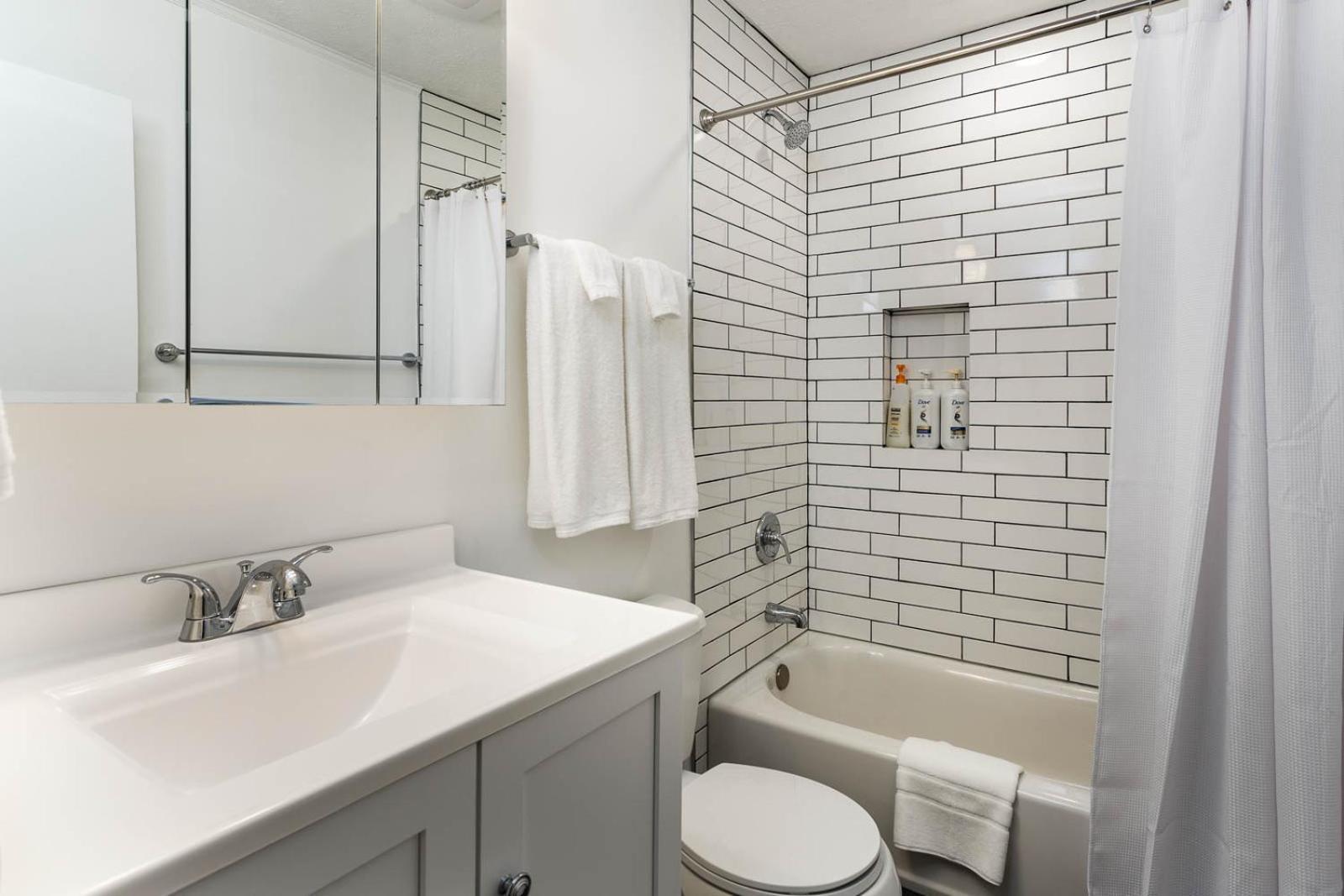 Hendo Hideaway A 2Bed/1Bath Leilighet Hendersonville Eksteriør bilde